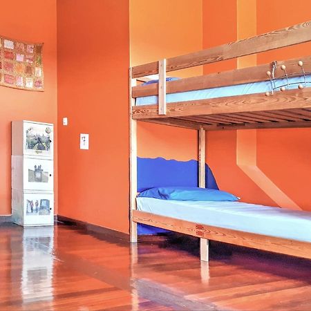 Meiga Backpackers Hostel Santiago de Compostela Ngoại thất bức ảnh