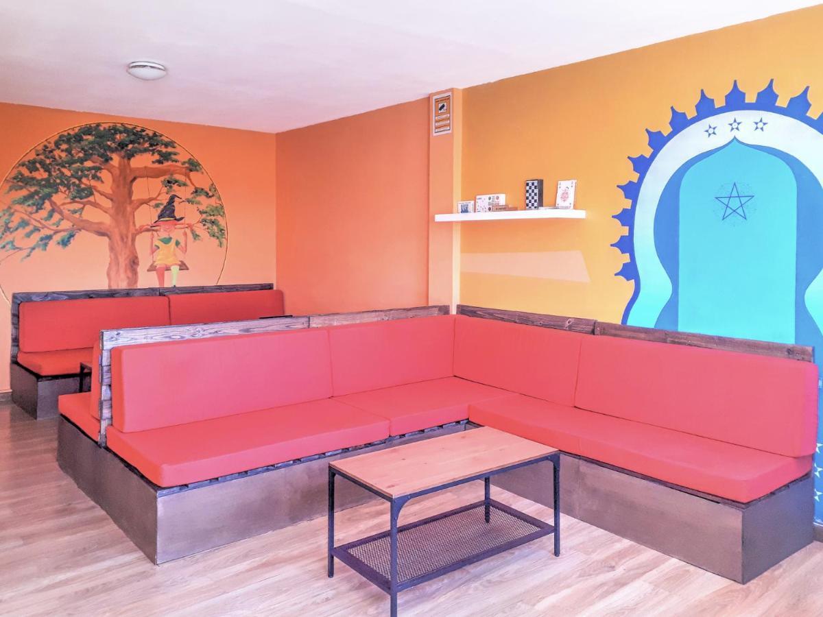 Meiga Backpackers Hostel Santiago de Compostela Ngoại thất bức ảnh
