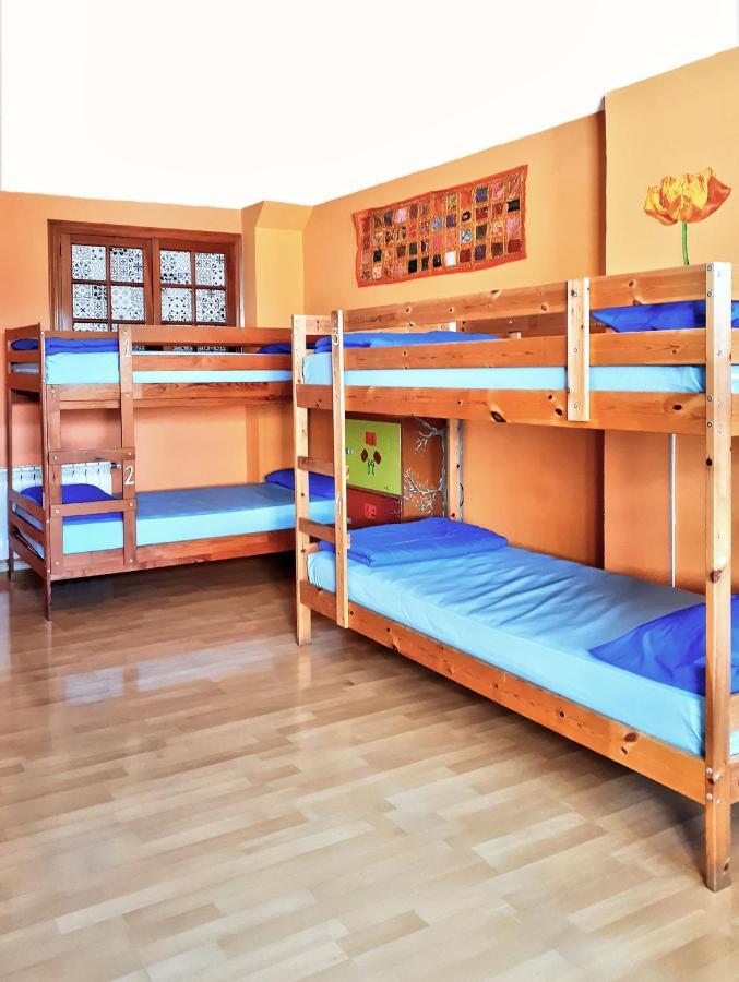 Meiga Backpackers Hostel Santiago de Compostela Ngoại thất bức ảnh